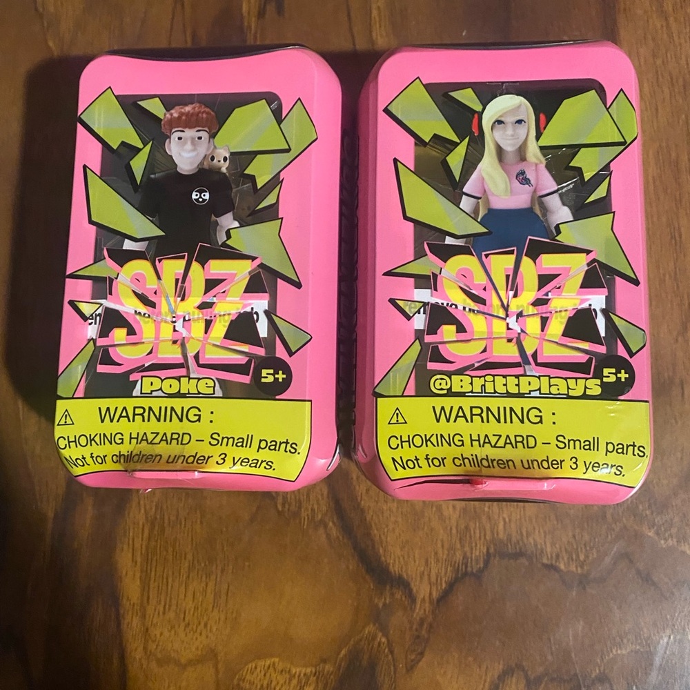 2 New in box Pink SBZ Collectible Set